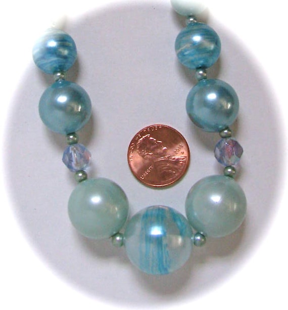 MCM BLUE JAPAN Lucite Art Beads Assorted Faux Pea… - image 4