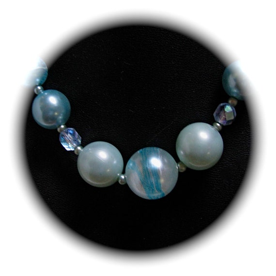 MCM BLUE JAPAN Lucite Art Beads Assorted Faux Pea… - image 8