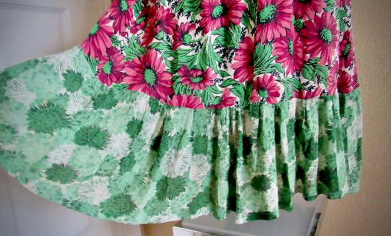 Vintage 30s 40s FLORAL Ruffle On Or Off Shoulder … - image 8