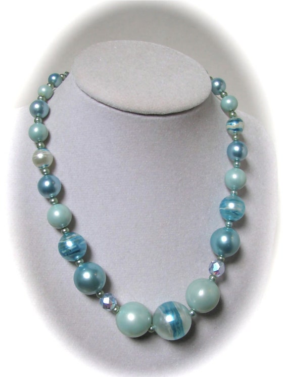 MCM BLUE JAPAN Lucite Art Beads Assorted Faux Pea… - image 3