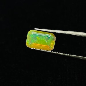 Ethiopian Opal Rectangle shape faceted – Natural Fire Opal – Loose Gemstone-For Jewelry Making (Size-6.6x10.4x4.2 MM)
