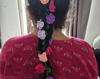 Hair Tie, flower braid, Parandi, Crochet Hair accessory