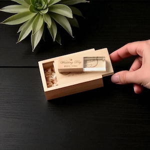 Crystal Wooden USB Drive, Wedding Gift, Memory Stick, Photo Storage, Keepsake Thumb Drive, Couple Gift, Anniversary Present, 4GB–64GB