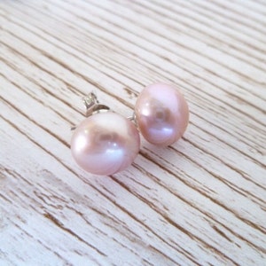 Pink Pearl Stud Earrings - Large Freshwater Pearls, Classical Earrings, Elegant Earrings, Timeless jewellery, Real Pearl earrings, bridal