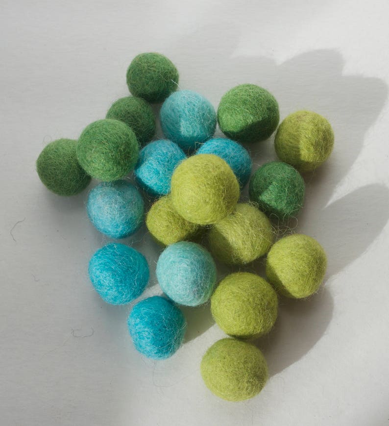Lot of 20 Mixed Colors Felt Balls Wool Felt Balls Felt Etsy
