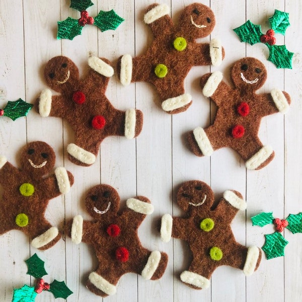 Wool Felt Gingerbread Men, Felt gingerbread cookies , embroidered felt Cookie , Felt Appliqué, Christmas crafts, gingerbread