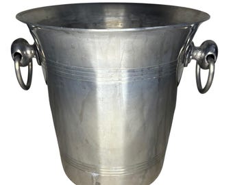 Cubitera de champán vintage de aluminio y peltre, fabricada en Francia.