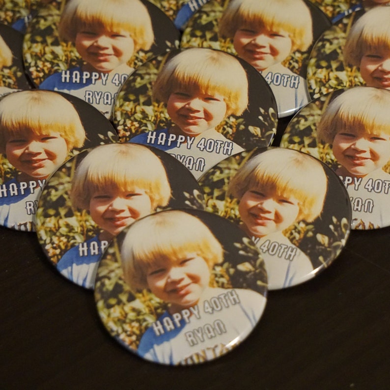 Custom 21st Birthday Party Pin, Milestone Birthday Photo Pins, Adult Party Favors 15 pieces Bild 7