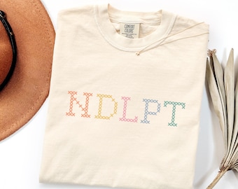 Comfort Colors Needlepoint Shirt for Needle Point Lover | Needlework, Embroidery, Cross Stitch