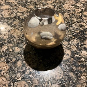 Candle holder