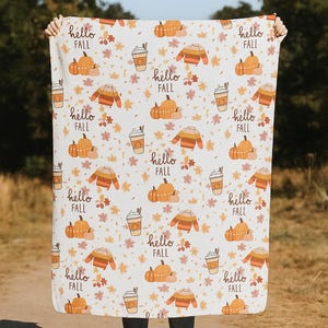 Cozy Fall Sherpa Fleece Blanket: Pumpkin & Autumn Decor