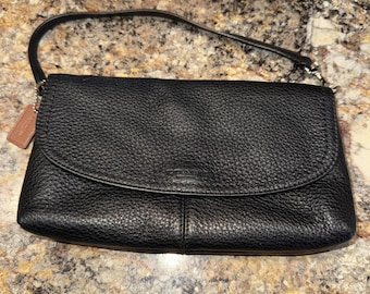 コーチ F51821 ブラック ペブルドレザー フラップ リストレット ショルダーバッグ