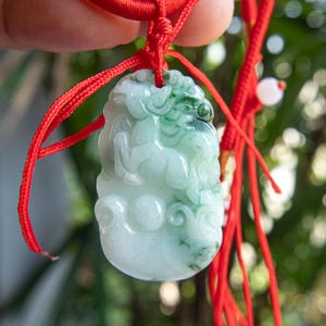 39MM Natural Burmese Jade Chinese Zodiac Pendant–Hand-Carved Grade A Jadeite Dragon or Horse Amulet for Protection, Luck & Spiritual Balance