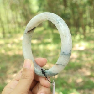 67MM Authentic Grade A Burmese Jadeite Bangle – Hand-Carved Translucent White, Green “Moss in Snow” Pattern | Classic Round Luck Bracelet
