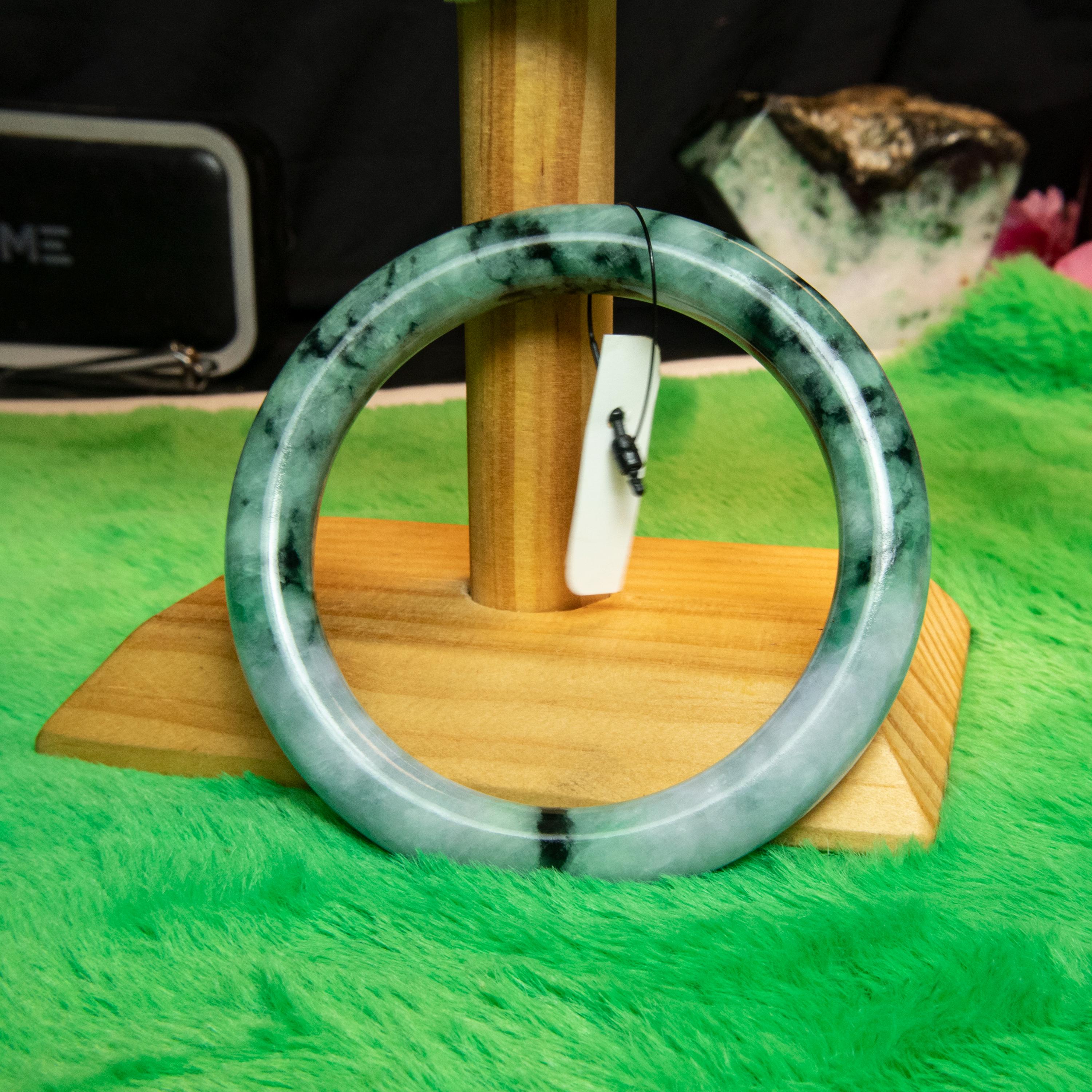 63mm 手作りビルマ産翡翠ブレスレット バングル グレードA モス 