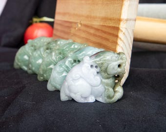 貔貅翡翠ペンダント：天然緑/黄ビルマ産フェイクイ - Etsy 日本