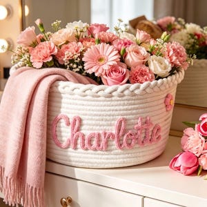Personalized Gift Basket for Mom, Custom Woven Rope Wine Basket, Empty Hamper for Mama, Mother's Day Gift