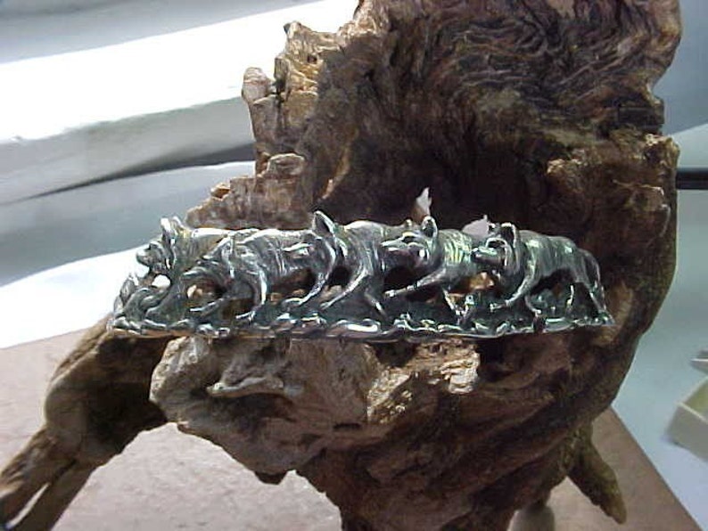 WOLF Bracelet RUNNlNG with the PACK cuff in sterling silver SMAll Size Complimentary US Shipping