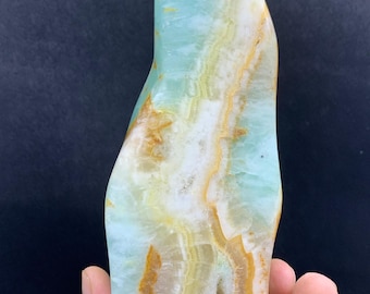 Unique 640g Natural Ocean Green Calcite Crystal Mineral Specimen | Rare Raw Stone | Healing, Decor, Collector’s Piece