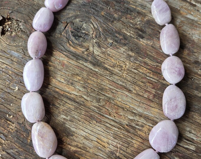 KUNZITE LARGE CHUNKY Gorgeous! Necklace All Natural Semi-Precious Stones Healing Metaphysical Wow! Stunning!