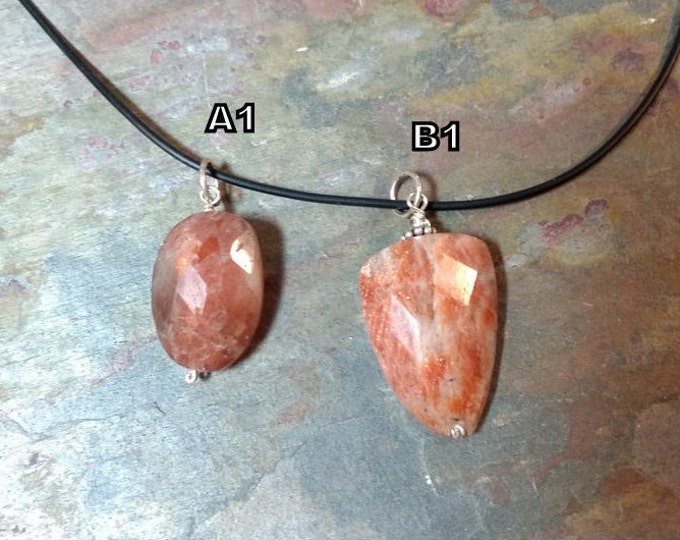 OREGON SUNSTONE (Faceted) Natural Bead Pendant w/Sterling Silver on Rubber Cord Necklace