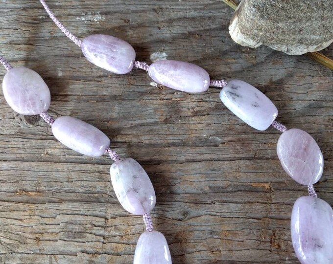 KUNZITE LARGE CHUNKY Gorgeous! Necklace All Natural Semi-Precious Stones Healing Metaphysical Wow! Stunning!