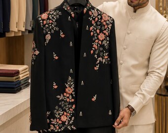 Zwarte geborduurde indo-western sherwani voor heren | Designer-outfit voor bruiloftsreceptie | Premium etnisch kostuum van Muskan Suit Studio
