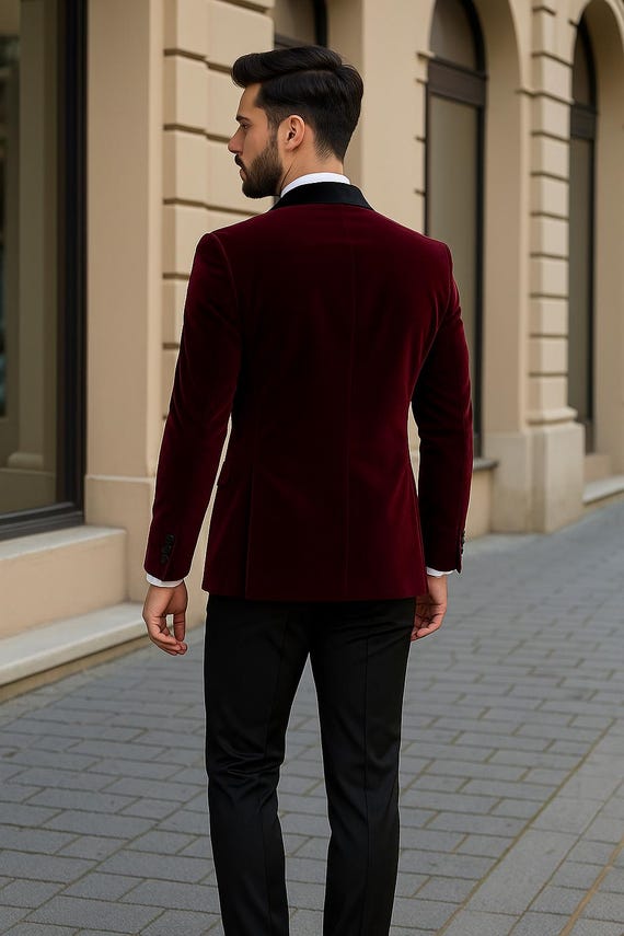 バーガンディベルベットタキシード：ブラックラペルスリムフィット