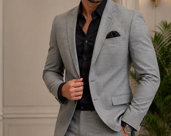 ライトグレーのスリムフィットスーツ：ハンドメイドのフォーマルな結婚