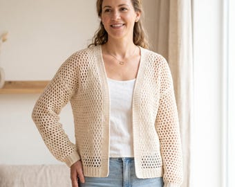 Padrão de Cardigã de Crochê Artesanal em Malha | Suéter Feminino Fácil em PDF | Tutorial Digital de Crochê DIY | Design Vazado em Uma Cor