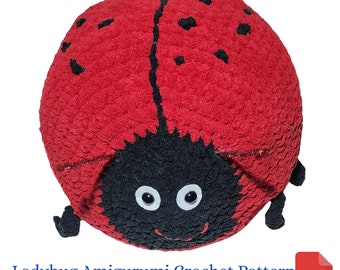 Amigurumi Crochet Pattern, Ladybug Crochet Pattern with Bernat Blanket Yarn, Birthday Gift