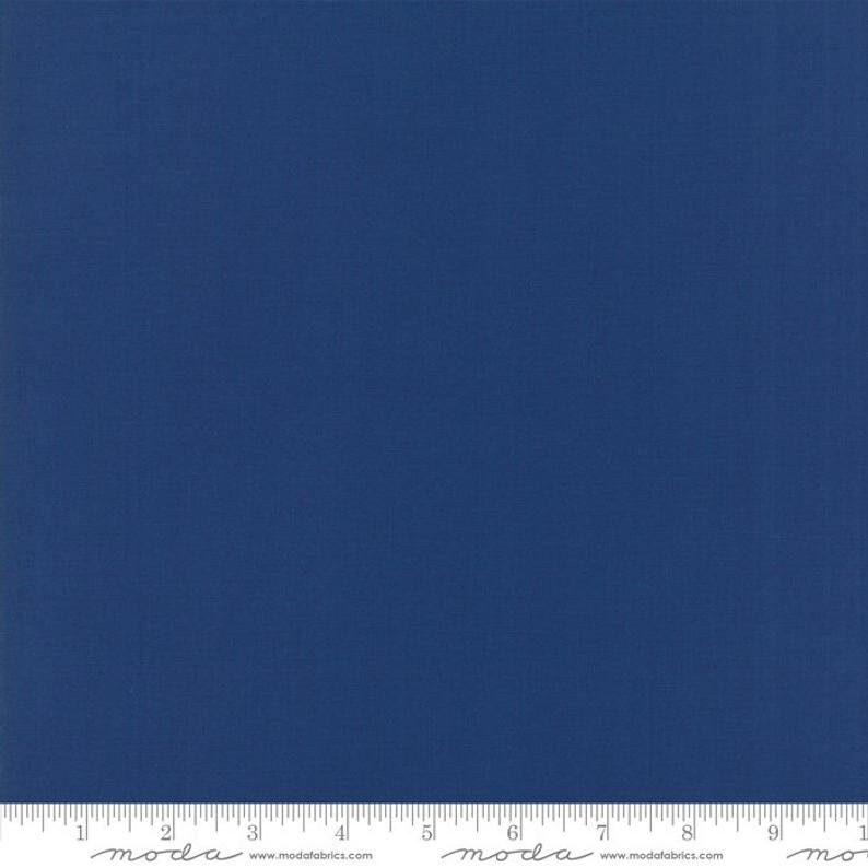 Bella Solids Harbor 9900 329 Moda Solid Fabrics 100/% Cotton 3 yards