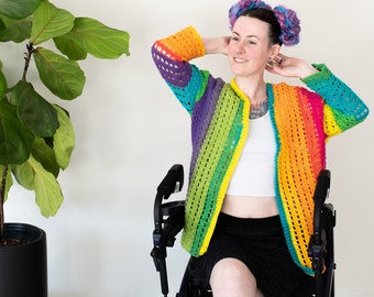 Modèle au crochet de cardigan à carreaux arc-en-ciel (Modèle PDF)
