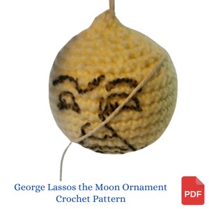 Christmas Crochet Pattern, George Lassos the Moon Ornament Crochet Pattern, Nostalgic Christmas, Mom Gift