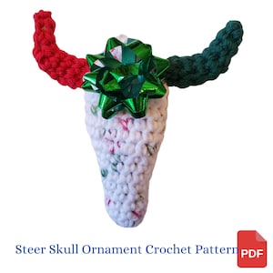 Crochet Pattern, Steer Skull Christmas Ornament, Southwest Christmas Decoration to Crochet, Christmas Gift