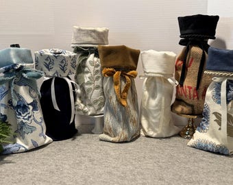 ハンドメイドワインボトルギフトバッグ | 再利用可能な高品質生地巾着ラップ | ホステス、結婚式、ホリデー、新築祝いのギフト
