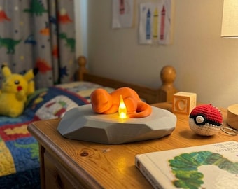 3D-Printed Charmander Night Light – USB Charizard Lamp for Kids Bedroom