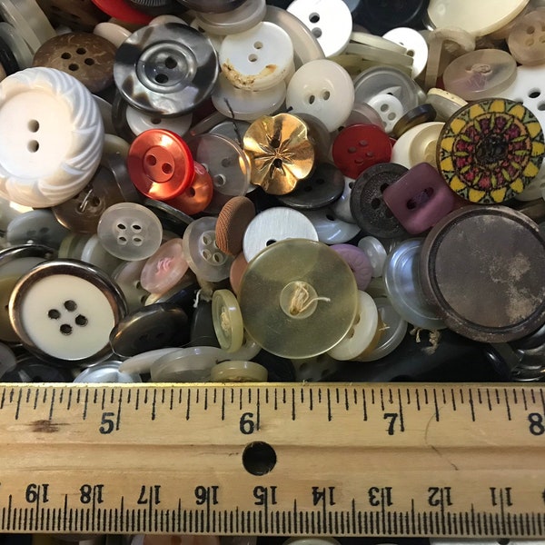 Mixed Lot of 100 Buttons New, Used and Vintage, Various Sizes & Types for Sewing Crafts Hobby Dolls