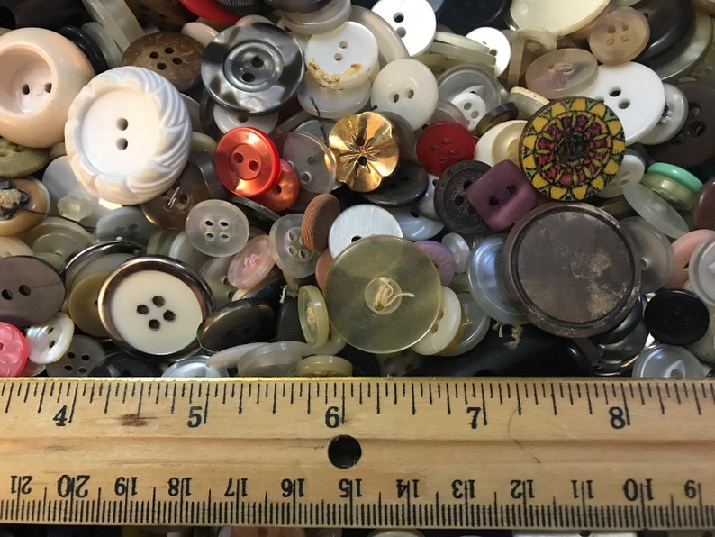 Mixed Lot of 100 Buttons New, Used and Vintage, Various Sizes & Types for Sewing Crafts Hobby Dolls image 1