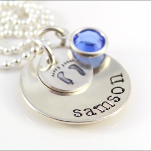 Mother&#39;s Day Gifts for Mom | Personalized Mommy Necklace, Gifts for Wife, New Mom Necklace, Unique Gifts for Her, Baby Feet Charm