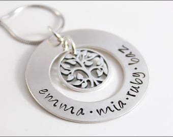 Personalized Family Tree Necklace | Sterling Silver Tree of Life, Custom Grandma Necklace, Personalized Name Necklace, Gifts for Her