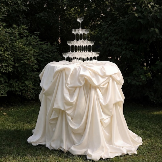 Ivory Silk Tablecloth – Luxury Wedding Draping, Event Display Linen