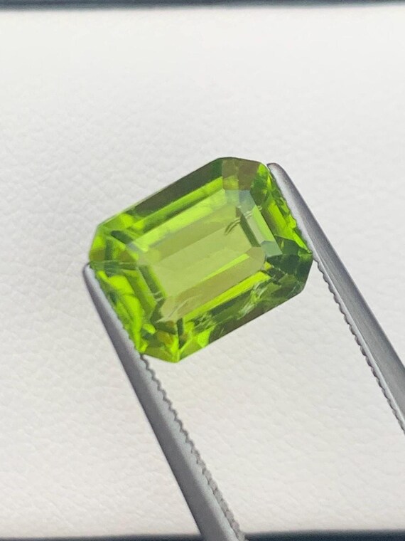 122:✨お値下げ✨極上透明感✨ペリドット & カット水晶 ｜太陽の石ポジティブ ✨SALE✨極上透明感✨ペリドット & カット水晶 ｜太陽の石・ポジティブ
