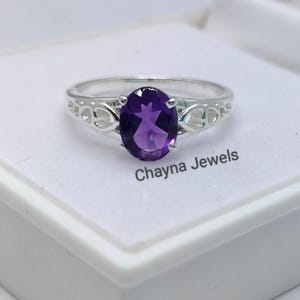 Natural Purple Amethyst Ring, February Birthstone, Handmade 925 Sterling Silver Ring, Stylish Band Amethyst Ring, Birthday Gift For MOM/Her
