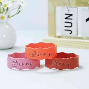 Custom Silicone Bottle Label – Personalized Name Band for Baby Bottle, Sippy Cup, Water Bottle – Reusable Back to School ID Tag