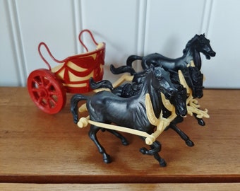 1960s Marx Ben Hur Chariot Horses Playset. Vintage Plastic Toy. MISSING One Wheel.