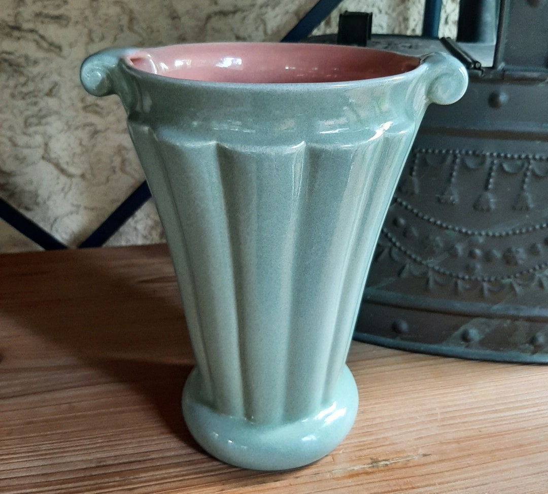 Red Wing Pottery Vase. Sage Green & Pink. Vintage 1940s. Tall Fluted