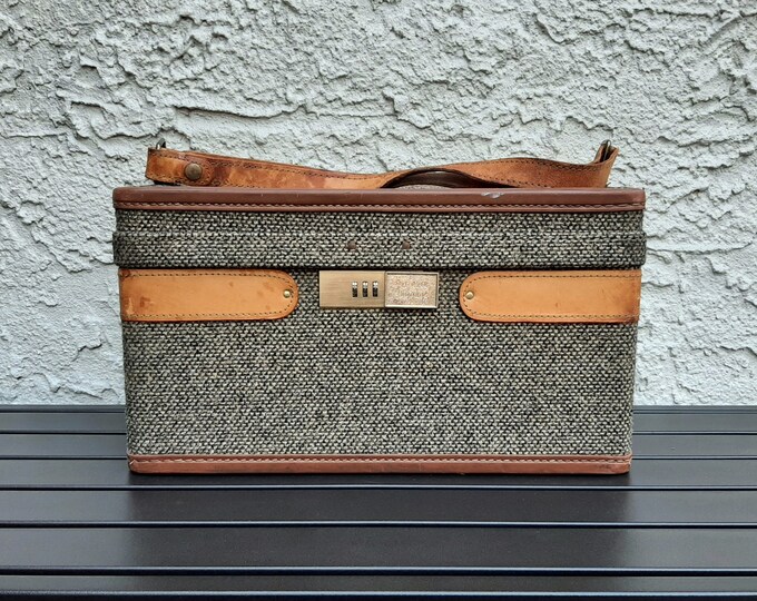 Vintage Hartmann Train Case. Tweed Fabric and Leather. Luggage, Travel