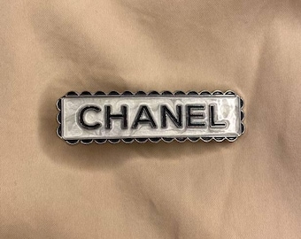 本物のヴィンテージ シャネル ヘアクリップ | シルバー ココマーク