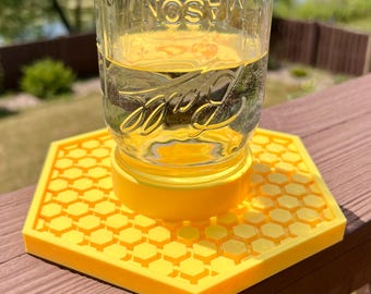 3D Printed Bee Feeder for Mason Jars
